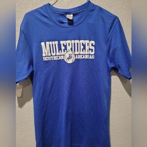 Southern Arkansas University  small shirt